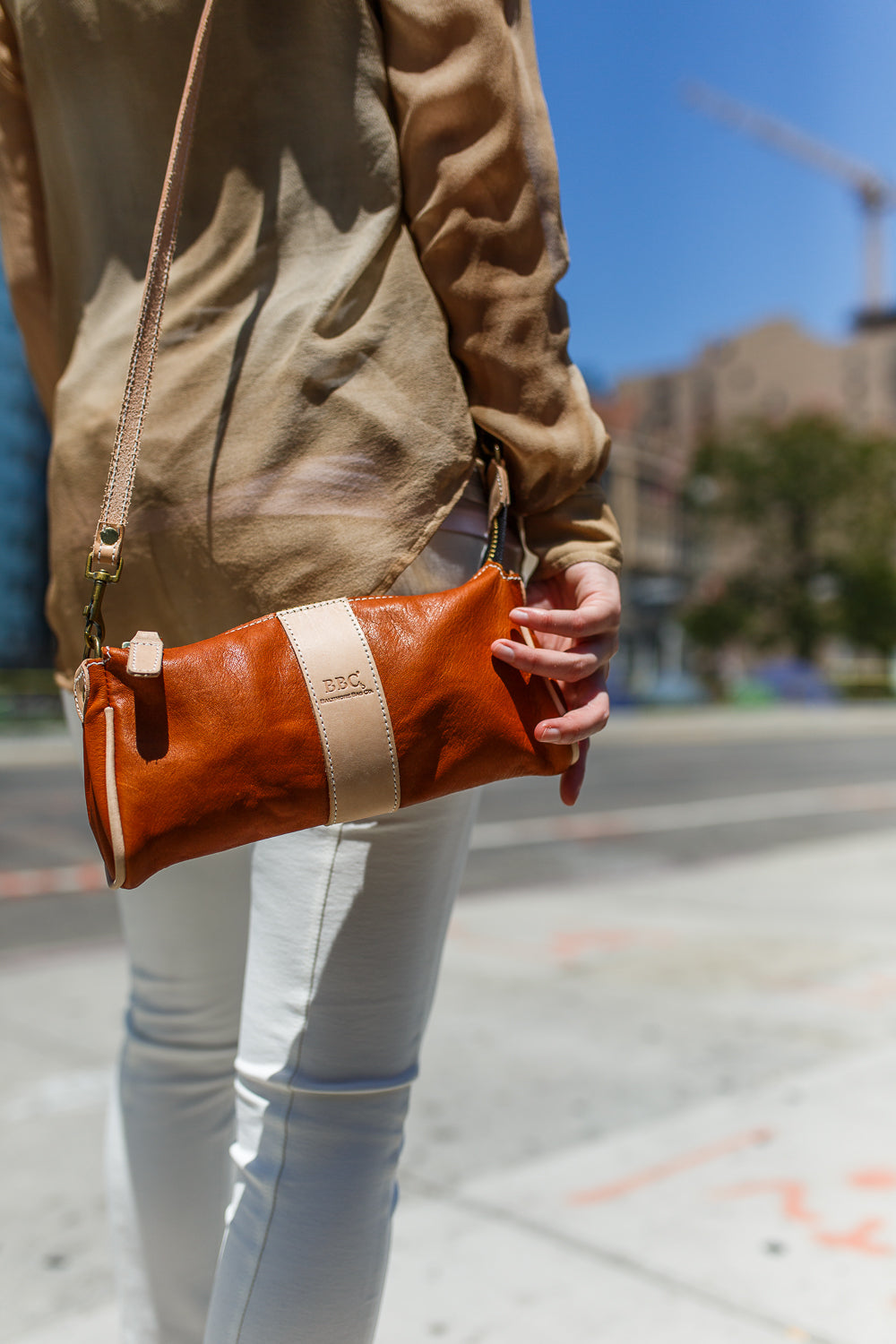 Cross Body Full Grain Leather Pouch Bag