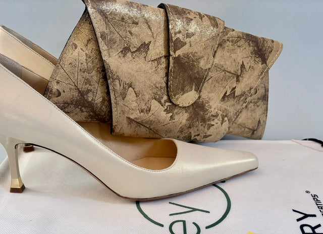 JereyO. Limited Edition Unique Leaf Print Wrap Clutch Bag