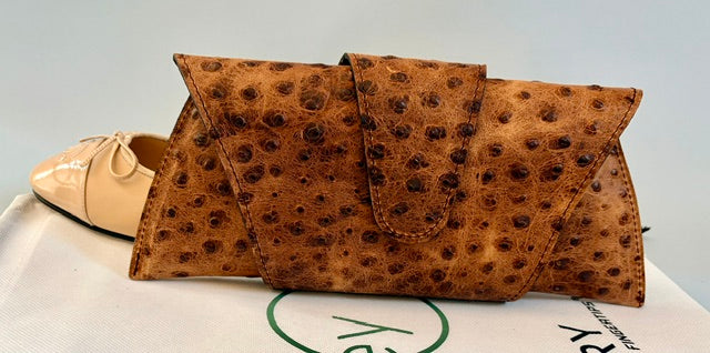 JereyO. Ostrich Print Wrap Clutch Bag