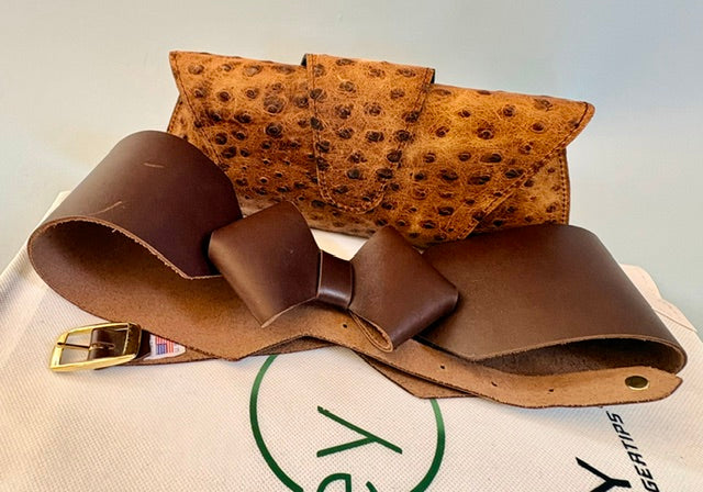 JereyO. Ostrich Print Wrap Clutch Bag